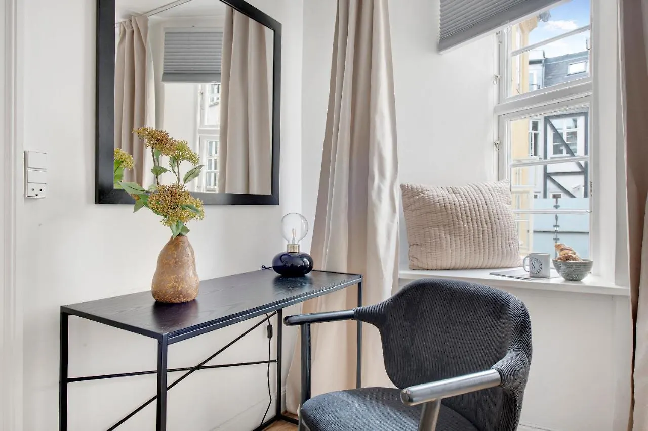 Sanders Central - Cute One-Bedroom Apartment In The Middle Of It All Copenhagen Denmark